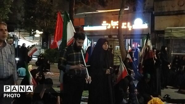 حماسه سازی مردم برای صد و بیست و چهار شب در مسجد جامع شهرستان نیشابور