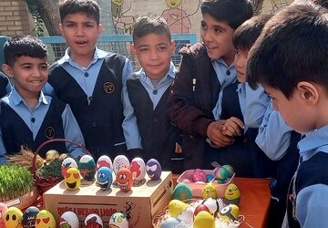 جشنواره نوروز رنگارنگ در دبستان شهید سلیمی کهریزک
