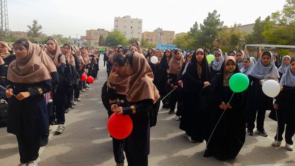 آیین بازگشایی مدارس در دبیرستان نورالهدی 