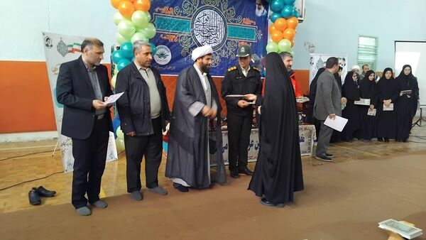جشن چلچراغ آیه‌ها در سالن ورزشی ۲۲ بهمن اهر