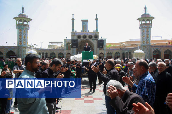 حضور دسته‌عزاداری سالروز شهادت امام جعفر صادق(ع) در حرم حضرت معصومه(س)