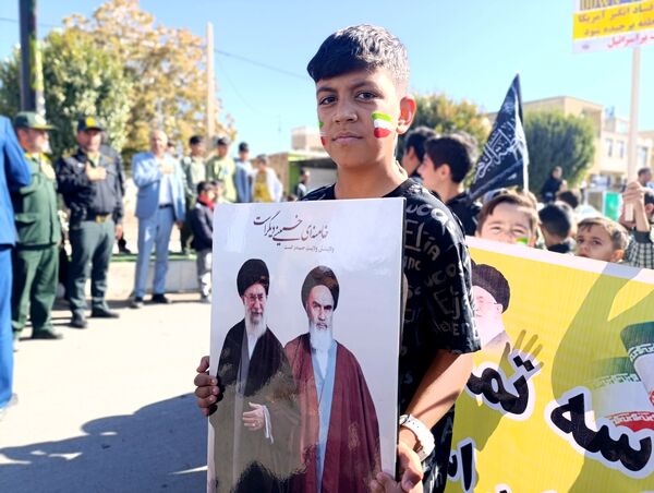 راهپیمایی یوم الله ۱۳ آبان در قادرآباد