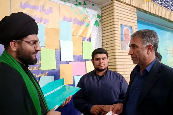 اعتکاف یعنی پاکی و صمیمیت 