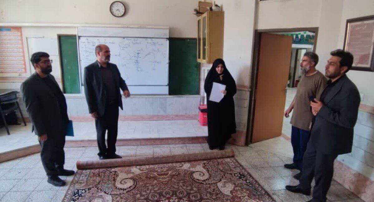 مدارس ناحیه چهار قم آماده اسکان زائران مراسم تشییع رهبر شهید هستند