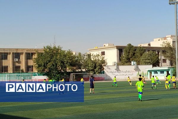 برگزاری مسابقات فوتبال در راستای اجرای «طرح ملی میدان پویا» در ناحیه دو شهرری 