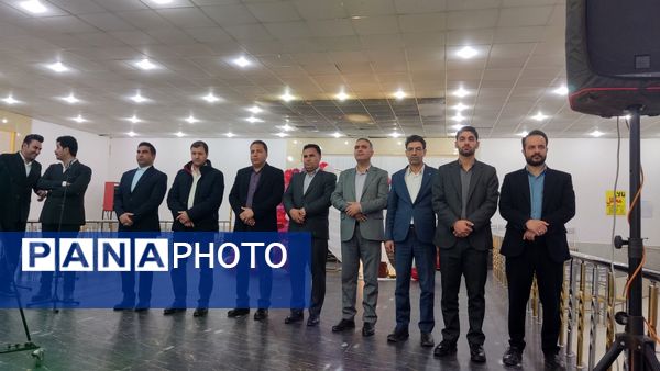  جشن  شب یلدا دبیرستان نمونه دولتی مهرورزان
