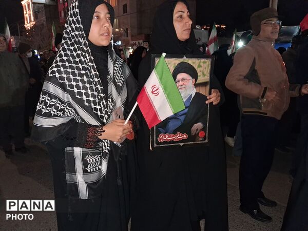 پدر از میان ما رفته ولی پسرش باز علمدار شده 