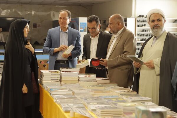 نمایشگاه «کتاب طلوع» در سرای دانشجویی پردیس آیت الله خامنه‌ای گرگان