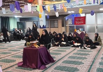 برگزاری مسابقات حفظ قرآن کریم در دبیرستان عاشورا ناحیه دو شهرری 