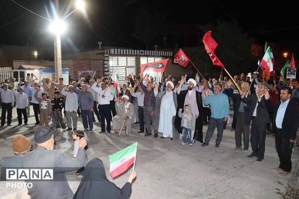 شب ۱۸۸ خروش انقلابی مردم درق؛ طنین فریاد استکبارستیزی در دارالمؤمنین