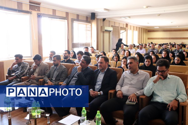 برگزاری مراسم روز ملی به‌ورز در شبکه بهداشت و درمان قروه