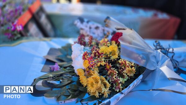 از سطوح عالی حکومتی تا مسئولان شهرستانی؛ همگی در سوگ سردار شهید گرد آمدند