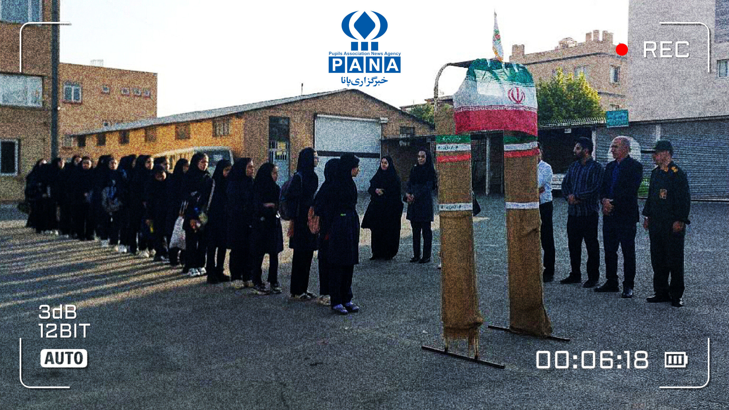 دانش‌آموزان دبیرستان‌های هاجر و چاووش به مسابقات استانی سرود اعزام شدند