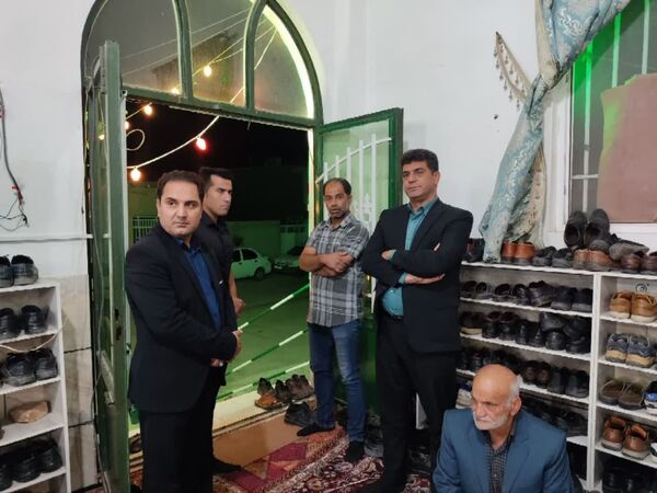 اولین نشست فعالان قرآنی، فرهنگی و هنری در روستای نامن شهرستان داورزن 