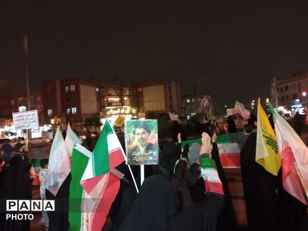 اجتماع مردمی میدان حجاب مشهد