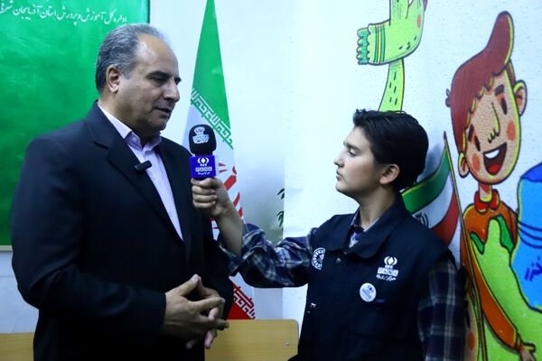 میهن‌پرستی در کلاس آموخته و در میدان زندگی می‌شود