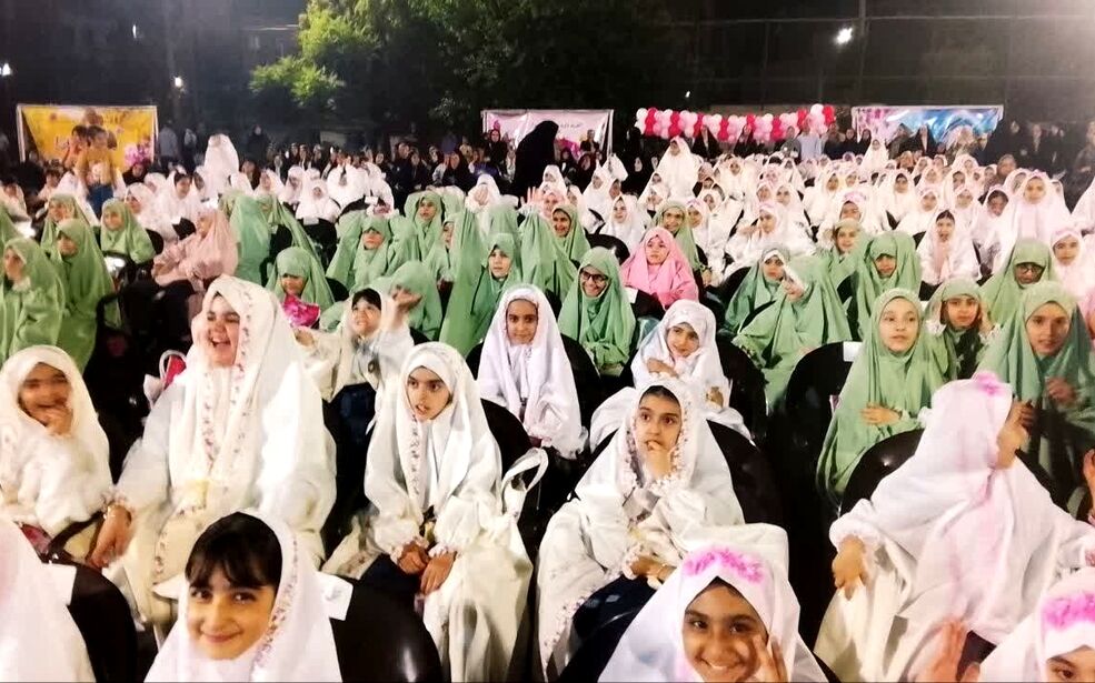 عهد بندگی نوگلان منطقه ۱۰ در تجمعات شبانه 