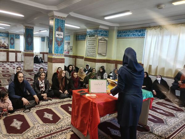 برگزاری کارگاه کاهش آسیب‌های اجتماعی در دبیرستان شهیدان گروسی