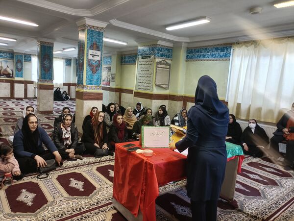 برگزاری کارگاه کاهش آسیب‌های اجتماعی در دبیرستان شهیدان گروسی
