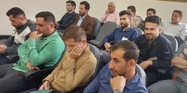 جشن روز کارگر در بیمارستان شهدا لردگان 