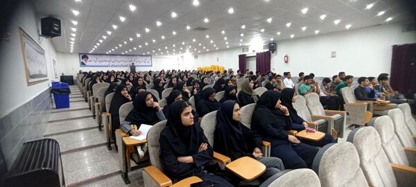 همایش راه روشن در شهرستان خلیل آباد 