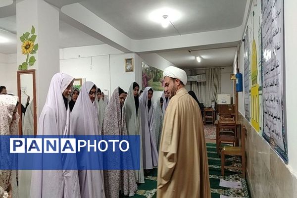 جلسه بصیرتی  در آموزشگاه شهید مجید دهنوی