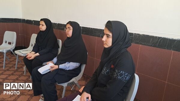 مسابقه مشاعره در شهرستان کاشمر