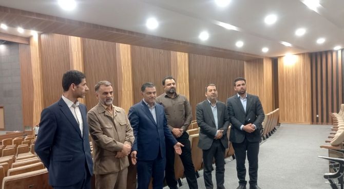 بازدید مسئولان از پروژه بزرگ ساخت فرهنگسرای شهرستان ملارد