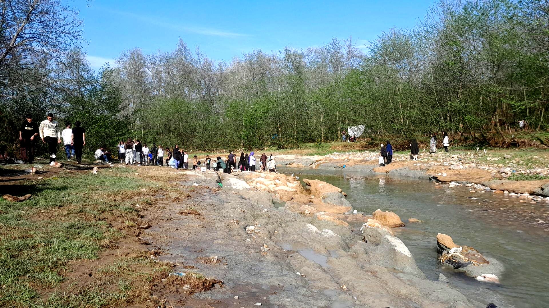 لولمان فومن، میزبان گرم خانواده‌ها و مسافران در روز طبیعت