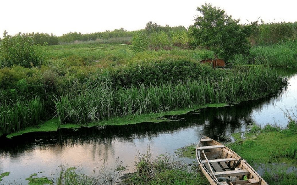 تالاب سیاه درویشان 