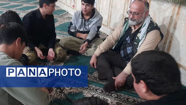 سفر به سرزمین نور؛ روایت دانش‌آموزان از حماسه‌های دفاع مقدس