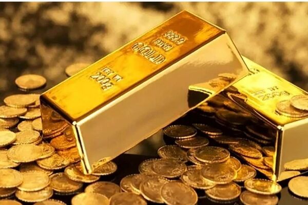 ادامه کاهش قیمت طلا و سکه در بازار + جدول