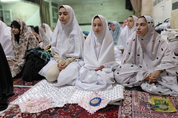 نخستین روز اعتکاف در مسجد جامع ناحیه 1 کرج 