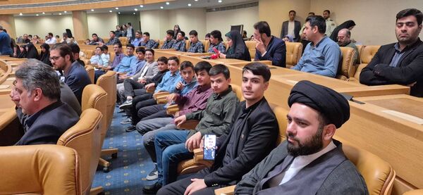 یاران دبستانی مقاومت، دانش‌آموزان تهرانی در صف مقدم حمایت از کودکان فلسطینی