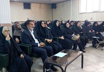 دوره توانمندسازی مربیان و موسسان پیش‌دبستانی ناحیه ۲ کرج و شهرستان فردیس