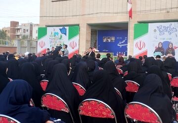 آیین نواختن زنگ آغاز سال تحصیلی در سمنان