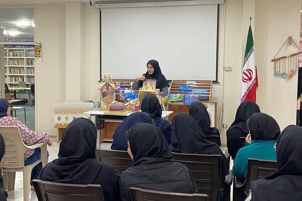  اردوی علمی در پژوهش سرای دانش آموزی بصیرت