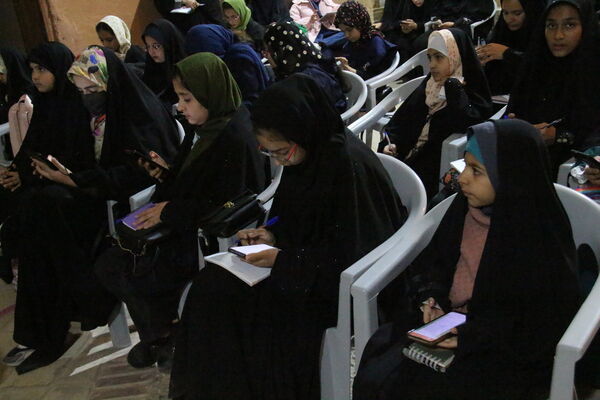 کارگاه آموزشی خبرنگاری ویژه دانش‌آموز خبرنگاران پانا در یزد