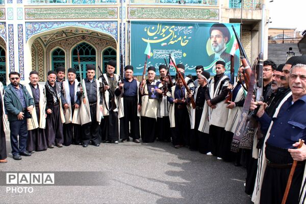 ‌حضور قوم بختیاری در تشییع شهید سجاد نادری