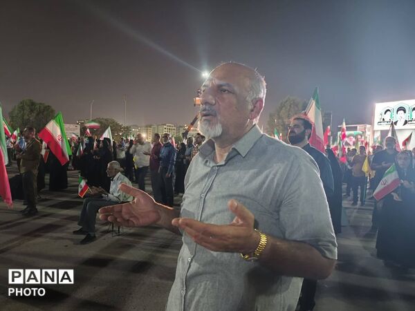 حماسه حضور؛ اجتماع بزرگ مردم بندرعباس