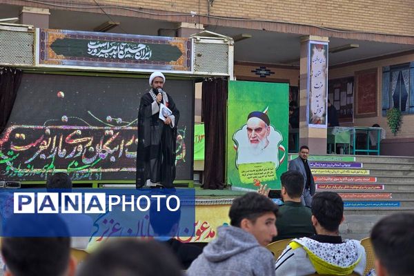 هنرستان موفقیان اسلامشهر میزبان آیین یادواره شهدا با حضور جمعی از مسئولان بود