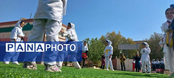 المپیاد ورزشی درون مدرسه‌ای