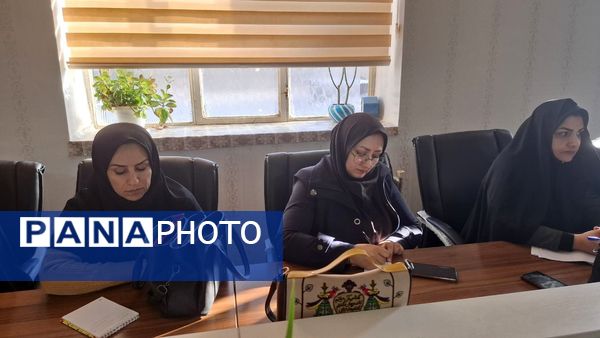 جلسه هماهنگی یاوران انقلاب در سی سخت