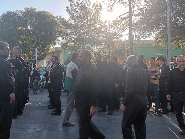برپایی آیین خطبه‌خوانی خادمین حرم رضوی در روز شهادت امام رضا(ع) در اصفهان