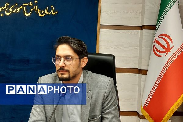 نشست فصلی و توان افزایی مأمورین و مسئولین سازمان دانش‌آموزی شهرستان‌های استان تهران 