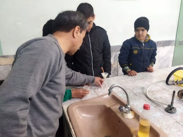 بازدید دانش‌آموزان دبیرستان نمونه دانش از پژوهشسرای رازی