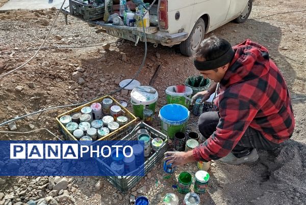 نقاشی دیوارهای آموزشگاه مرحوم حسین نساجیان کاشمر