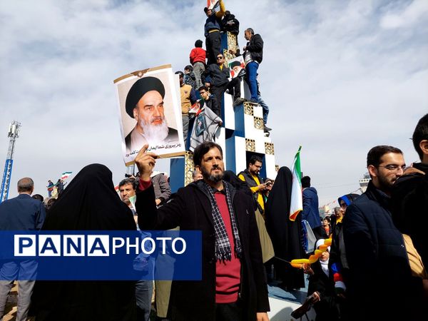 در قاب اتحاد؛ روایت تصویری ۲۲ بهمن