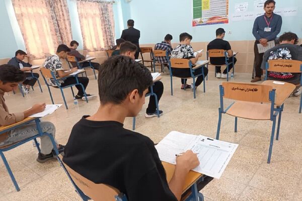 آزمون تکمیل ظرفیت پایه دهم مدارس استعدادهای درخشان در بهبهان