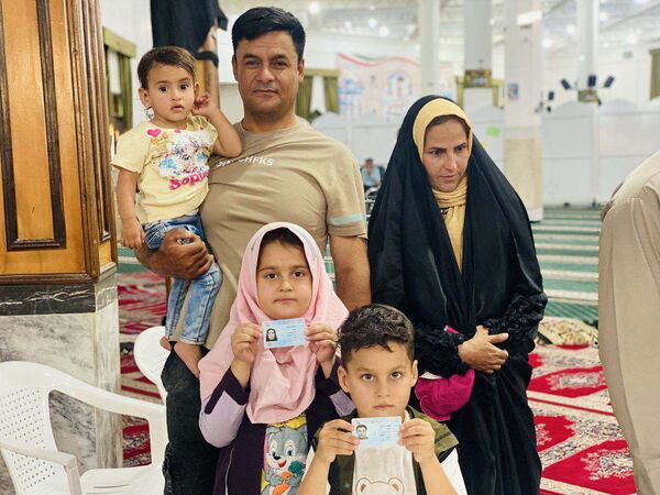 حضور پرشکوه مردم مه ولات در دور دوم انتخابات ریاست‌جمهوری
